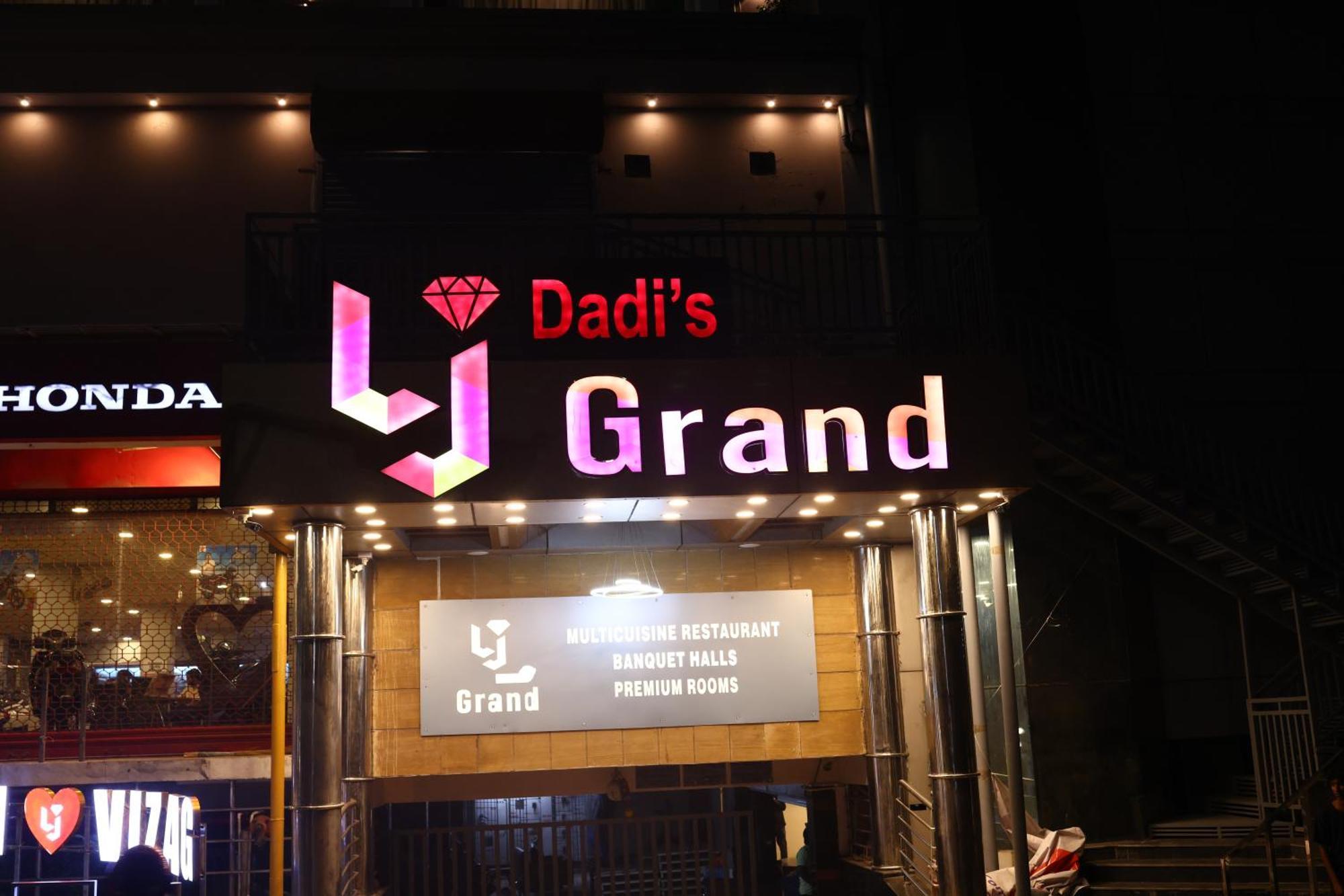 Lj Dadi'S Grand Hotel Visakhapatnam Exterior photo